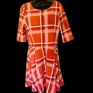 NWT Knit Plaid dress size L